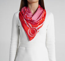 Load image into Gallery viewer, Queen Foulard Rouge and Rose on model womens scarves